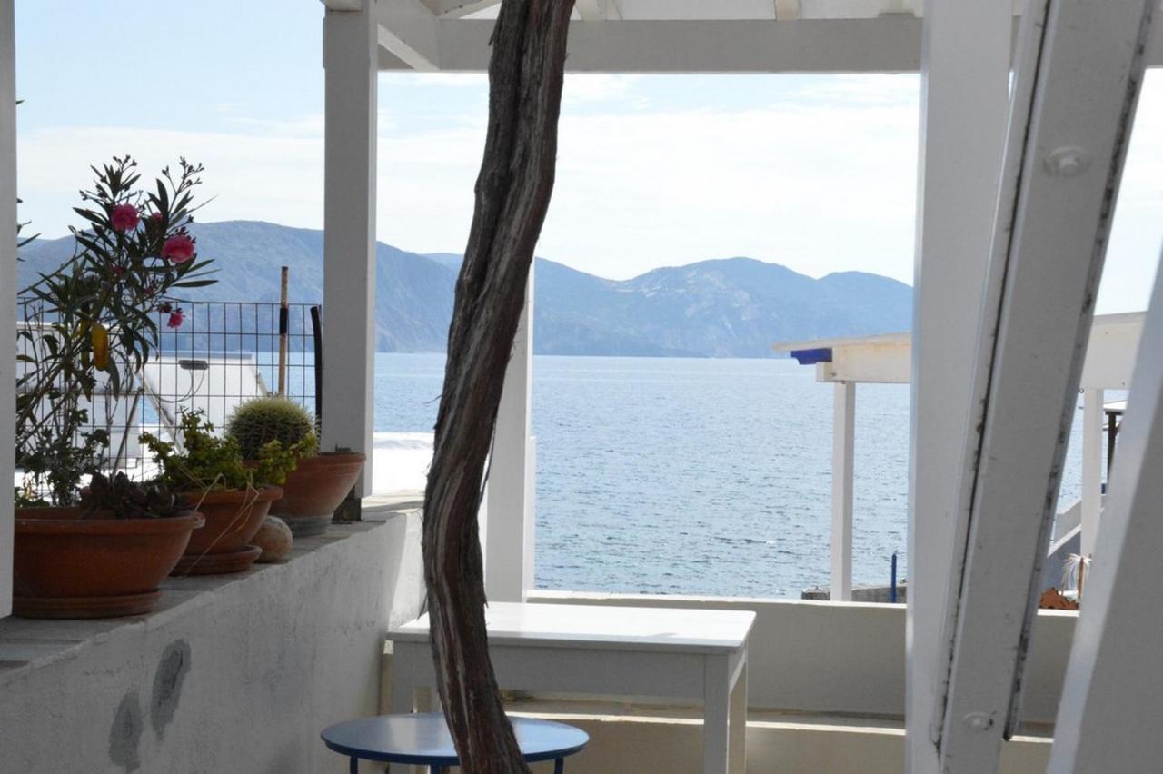 Thalassophile Eco House Plaka (Milos) Exterior foto